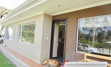 Challuabamba- Casa de Venta - 1160m2 de Terreno -, 3 dormitorios máster 4 garajes.