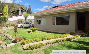 Challuabamba- Casa de Venta - 1160m2 de Terreno -, 3 dormitorios máster 4 garajes.