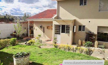 Challuabamba- Casa de Venta - 1160m2 de Terreno -, 3 dormitorios máster 4 garajes.