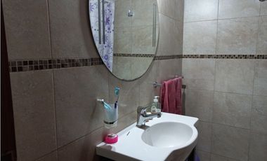 Casa 3 ambientes/ Excelente estado/ Barrio El Tejado