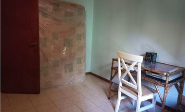 Casa 3 ambientes/ Excelente estado/ Barrio El Tejado