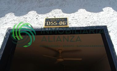 apartamento en arriendo en pueblo nuevo. Cod A16394