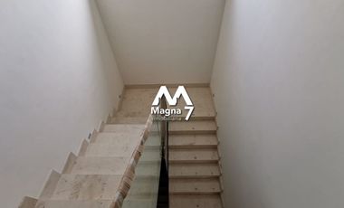 CASA EN VENTA EN  BOSQUES DE LOS LAGOS ZONA PUERTA LAS LOMAS Y JUAN PALOMAR