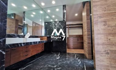 CASA EN VENTA EN  BOSQUES DE LOS LAGOS ZONA PUERTA LAS LOMAS Y JUAN PALOMAR
