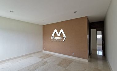CASA EN VENTA EN  BOSQUES DE LOS LAGOS ZONA PUERTA LAS LOMAS Y JUAN PALOMAR