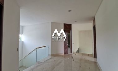 CASA EN VENTA EN  BOSQUES DE LOS LAGOS ZONA PUERTA LAS LOMAS Y JUAN PALOMAR