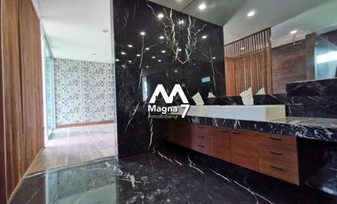 CASA EN VENTA EN  BOSQUES DE LOS LAGOS ZONA PUERTA LAS LOMAS Y JUAN PALOMAR