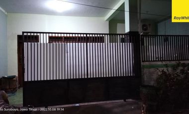 Disewakan Rumah Bangunan 1,5 Lantai di Babatan Indah, Surabaya