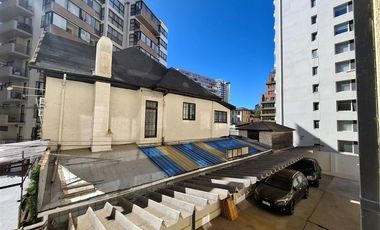 Amplio, 145m2 con terraza,3 dorm. 3 baños, estacionamiento