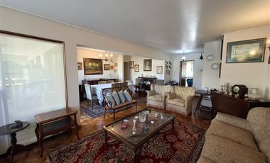 Amplio, 145m2 con terraza,3 dorm. 3 baños, estacionamiento
