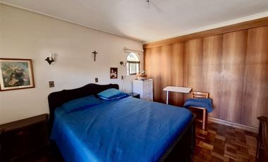 Amplio, 145m2 con terraza,3 dorm. 3 baños, estacionamiento