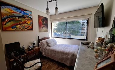 Amplio, 145m2 con terraza,3 dorm. 3 baños, estacionamiento