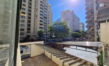 Amplio, 145m2 con terraza,3 dorm. 3 baños, estacionamiento