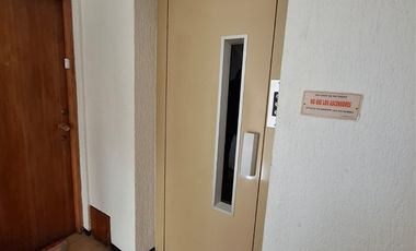 Amplio, 145m2 con terraza,3 dorm. 3 baños, estacionamiento