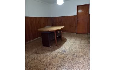 Chalet de 3 amb  + Depto (Roca 5100)