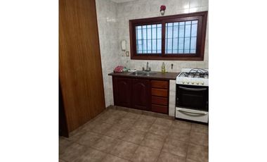 Chalet de 3 amb  + Depto (Roca 5100)