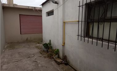 Chalet de 3 amb  + Depto (Roca 5100)