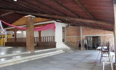 SALON DE EVENTOS EN VENTA LA CALERILLA TLAQUEPAQUE,JAL.