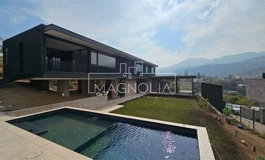 NUEVA A ESTRENAR - CONDOMINIO