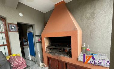 Av. Belgica-casa-venta
