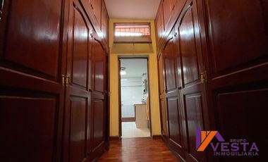 Av. Belgica-casa-venta