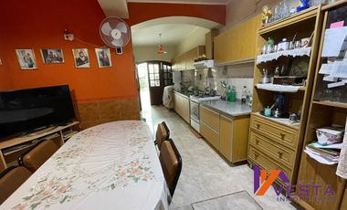 Av. Belgica-casa-venta