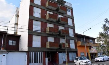 DEPARTAMENTO A METROS DEL MAR