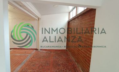casa en arriendo en cañaveral. Cod A4720