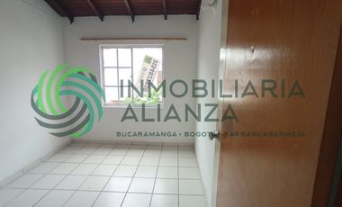 casa en arriendo en cañaveral. Cod A4720