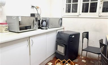 Casa comercial en arriendo de 9 dorm. en Providencia