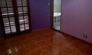 Casa en venta en Moron Sur