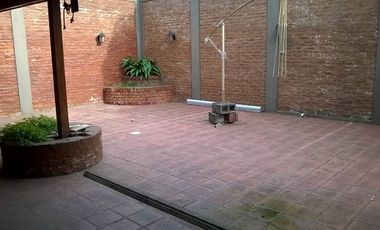 Casa en venta en Moron Sur