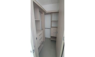 VENTA AMPLIO APARTAESTUDIO SECTOR ALTO PRADO