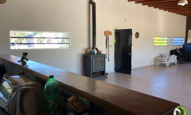 VENTA - CASA QUINTA - LA PLATA.