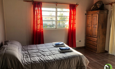 VENTA - CASA QUINTA - LA PLATA.