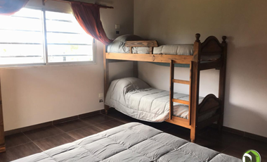 VENTA - CASA QUINTA - LA PLATA.