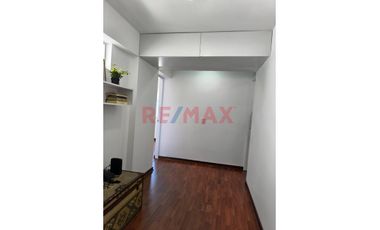 Venta De Hermoso Triplex