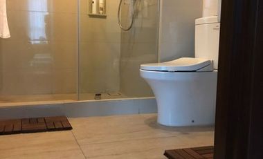 DISEWAKAN CEPAT !! Apt. The Kensington Tower Clifford Full Furnish Lantai Rendah , Bisa Nego