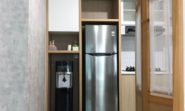 DISEWAKAN CEPAT !! Apt. The Kensington Tower Clifford Full Furnish Lantai Rendah , Bisa Nego