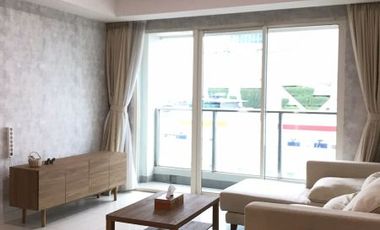 DISEWAKAN CEPAT !! Apt. The Kensington Tower Clifford Full Furnish Lantai Rendah , Bisa Nego