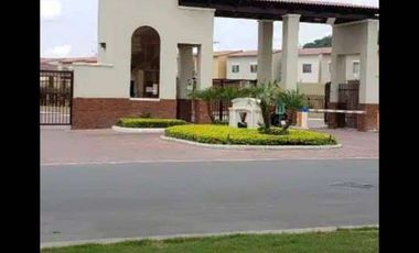 CASA EN VENTA  DE 1 PLANTA EN URBANIZACIÓN VILLA ITALIA - MODELO FIORELLA, CERCA DE URBANIZACION LA RIOJA