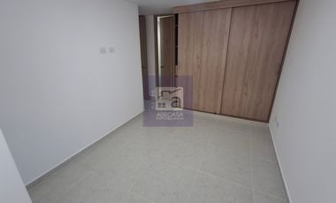 COD. 6057 - SE ARRIENDA APARTAMENTO - BARRIO: SAN FRANCISCO