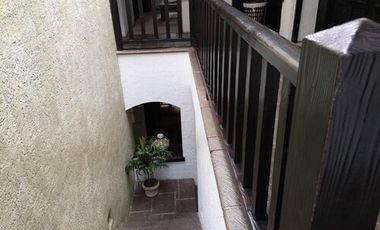 SÚPER CASA EN VENTA, ESTILO ARTIGAS, FRACCIONAMIENTO PRIVADO TENIS SAN FCO. CDMX