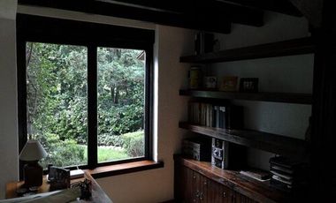 SÚPER CASA EN VENTA, ESTILO ARTIGAS, FRACCIONAMIENTO PRIVADO TENIS SAN FCO. CDMX