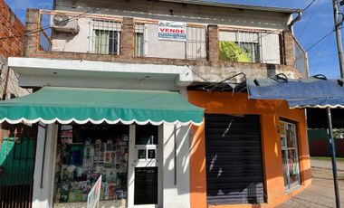 Casas y Locales En Venta a 200 mts. de Ruta 23 - Trujui, Moreno