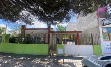 Casa en venta - 1 Dormitorio 1 Baño 2 Cocheras - 330Mts2 - San Clemente del Tuyú