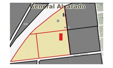 Casa con dos galpones sobre lote de 1900 m2 + 4 hectares de tierra en lo mejor de Nicanor Otamendi