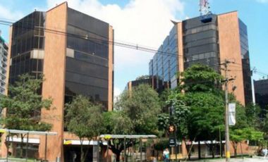 Arriendo local en el Poblado, Medellín