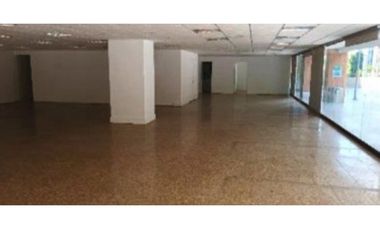 Arriendo local en el Poblado, Medellín