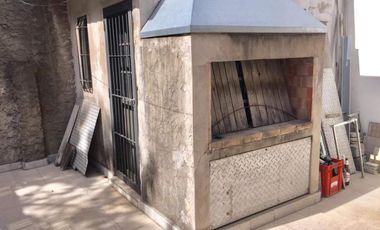 Casa PH en venta en Sarandi Oeste